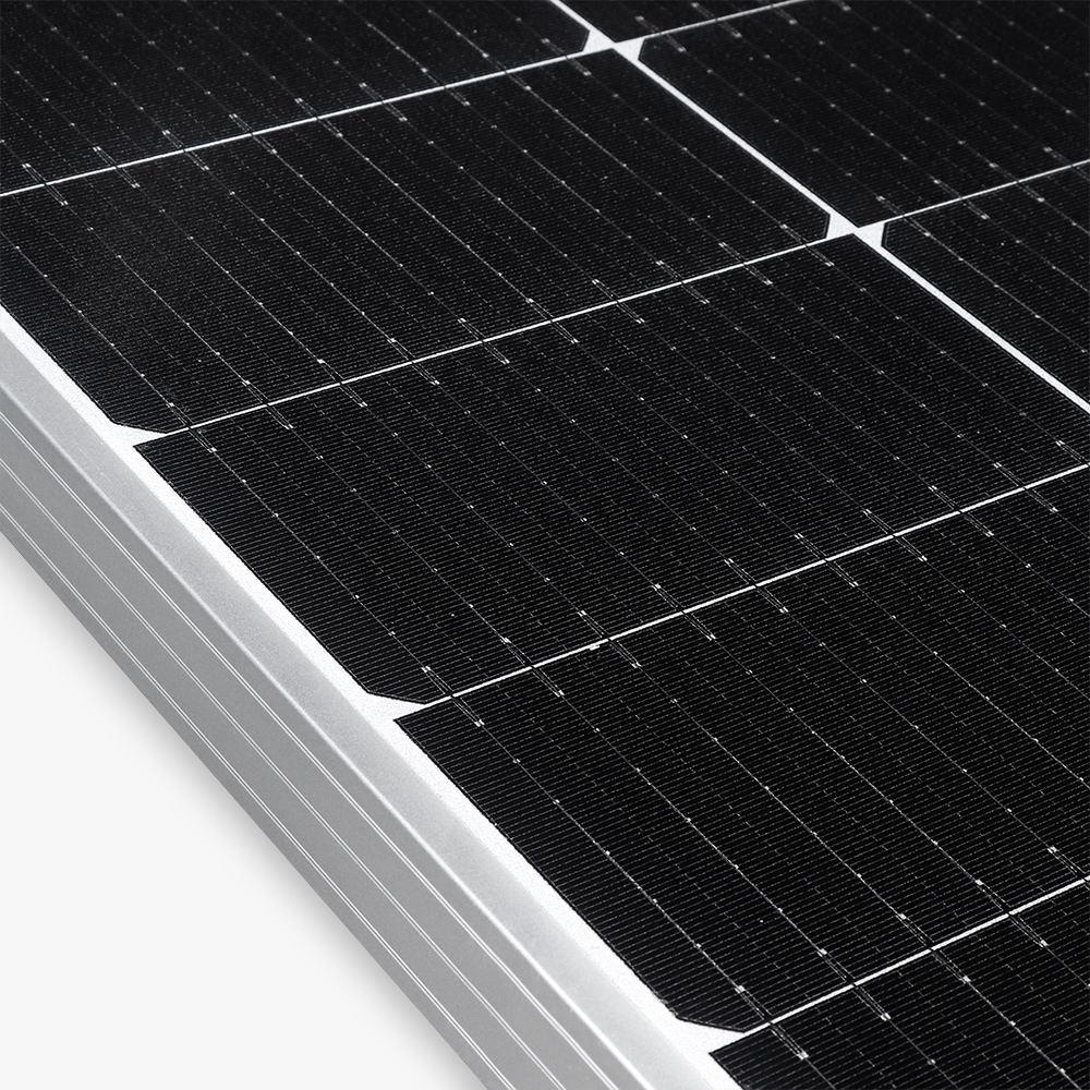 Half-cell 550W Solar Panels