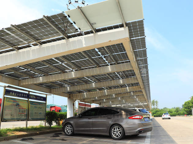 مشروع تصميم مواقف السيارات بالطاقة الشمسية 210KW