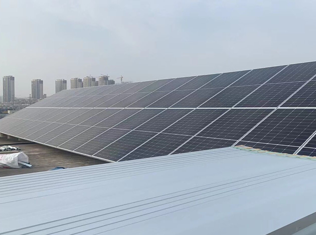 نظام الطاقة الشمسية على السطح Sunerise 267KW للاستخدام الصناعي